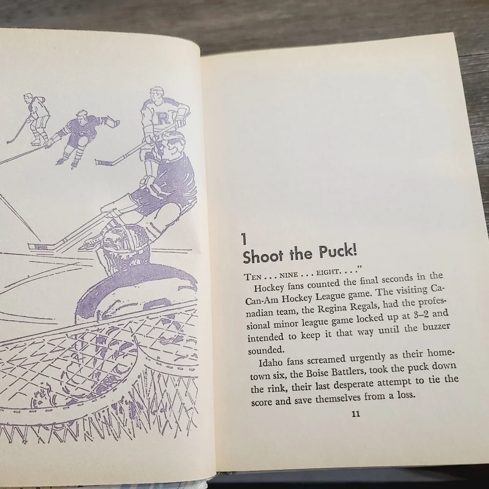 Vintage Shadow on the Ice by Carl Henry Rathjen Whitman Sports Adventure Book